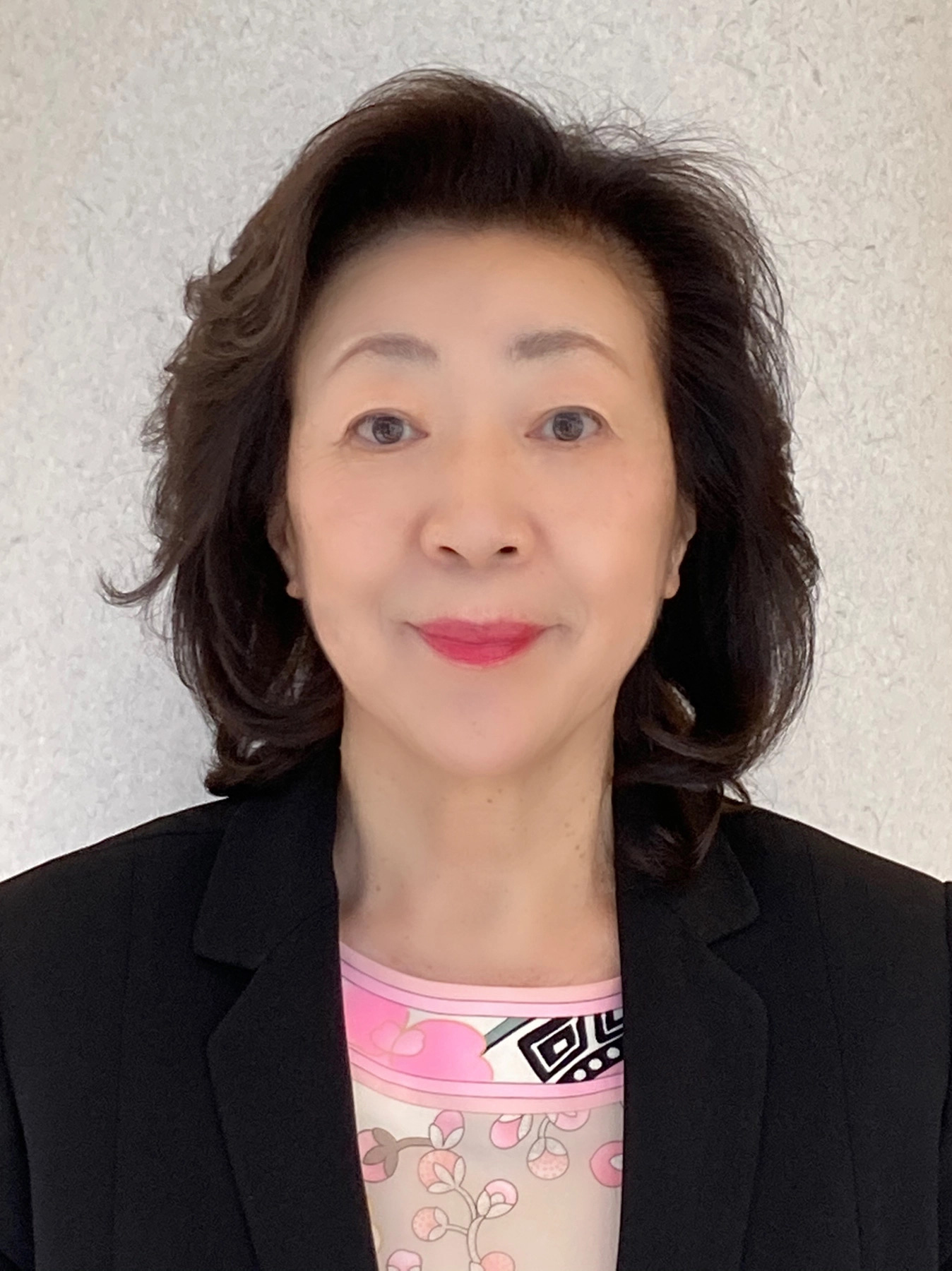 村崎　和子