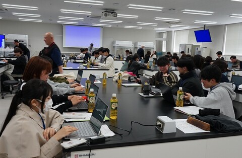 新入生セミナー④