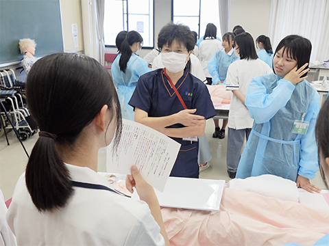 現役フライトナースによる特別講義4