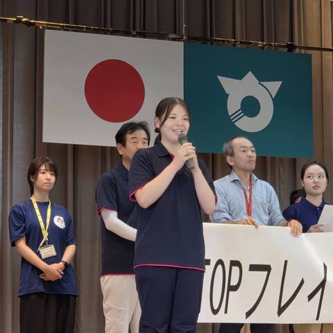 2 2
