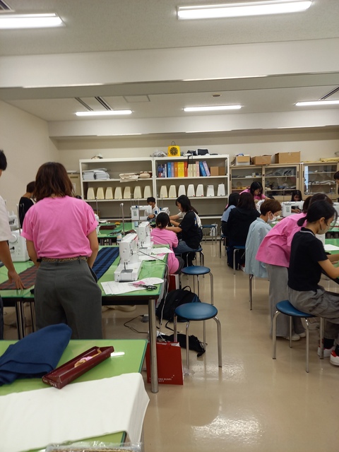 マフラーミシン縫い