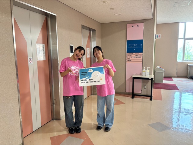 学生がお出迎え