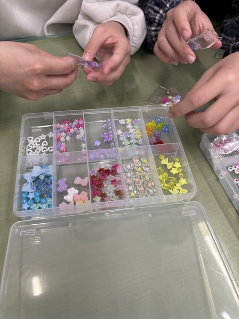 デコパーツいっぱい デコパーツいっぱい