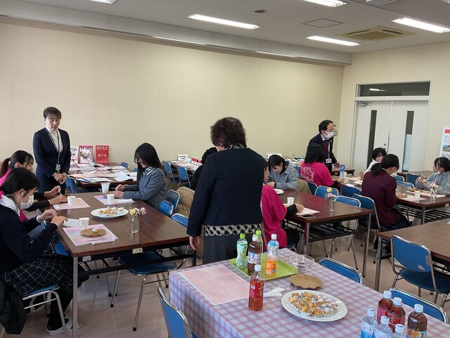 IMG_4879 午後の歓談