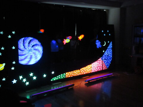 ブラックシアター上演