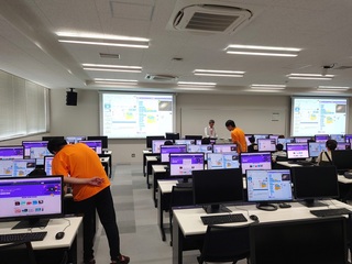 コンピュータでシミュレーション