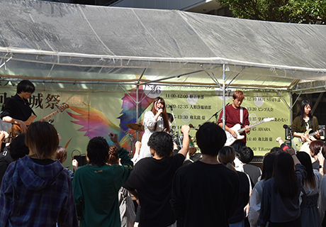 軽音楽部＆HOTSTAFF3