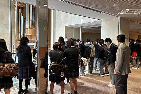 パイプオルガン見学