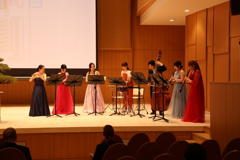 音楽学部による演奏