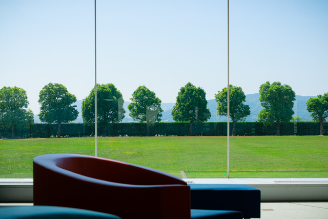 香川薬学部研究棟