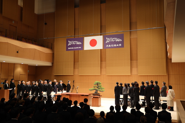 高松駅キャンパス入学式2
