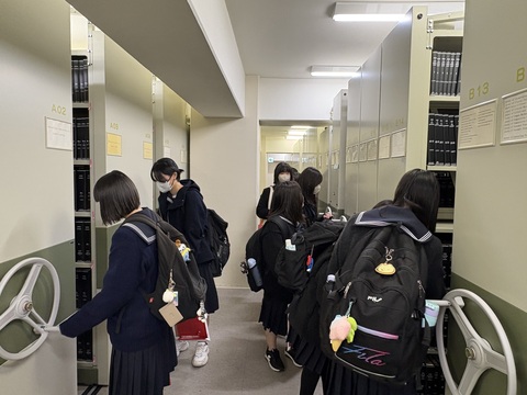 図書館見学2