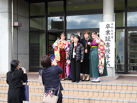 徳島キャンパス令和7年度卒業式24