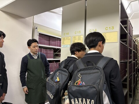 図書館見学